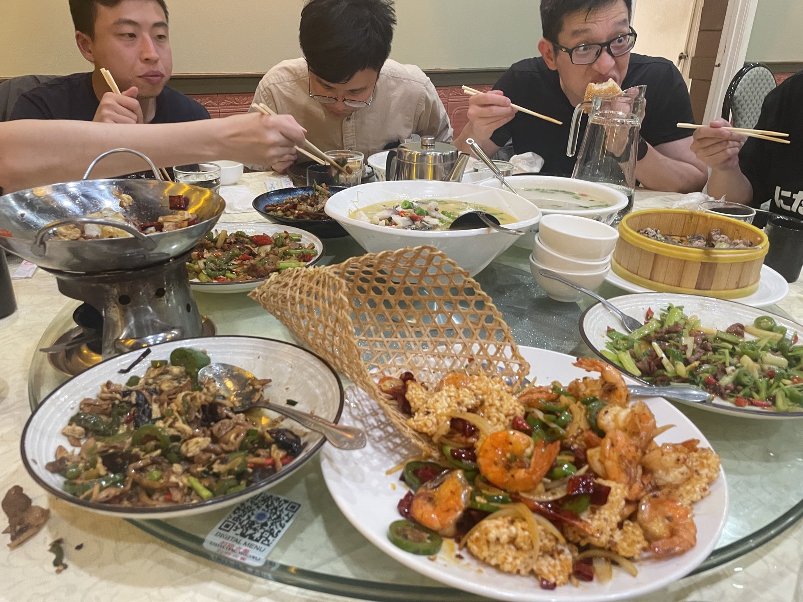 Mid-Autumn dinner with Prof. Soga's group at Wojia Hunan Cuisine